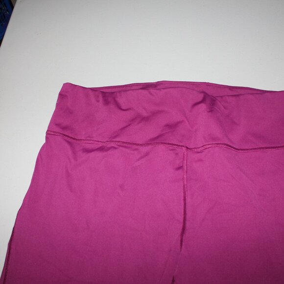 Purple Atheta  Ultimate Stash Pocket Capris Size XL NWOT - Picture 2 of 5